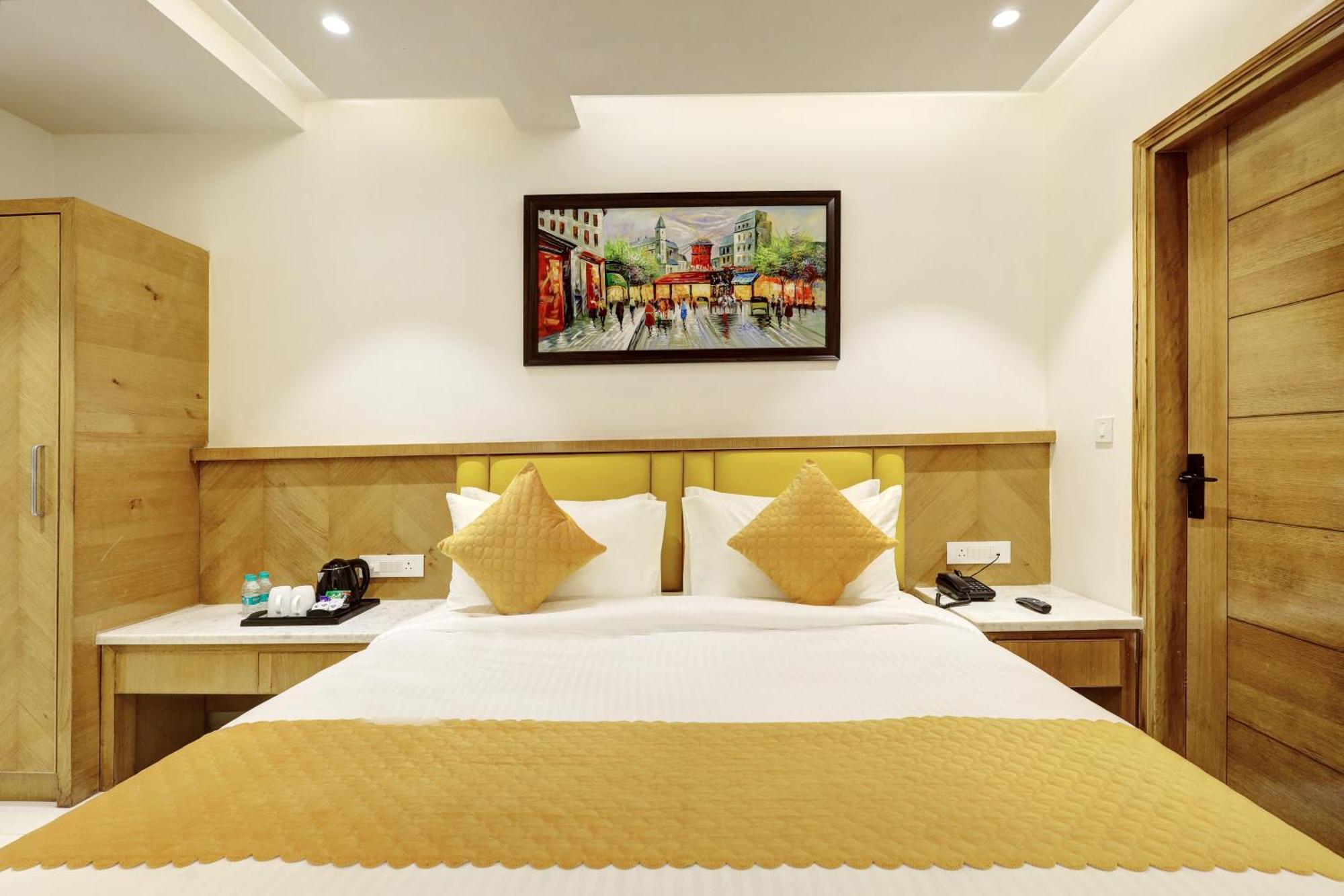 Hotel Namaste Hindustan Just A Minute Away From New Delhi Railway Station And Connaught Place Dış mekan fotoğraf