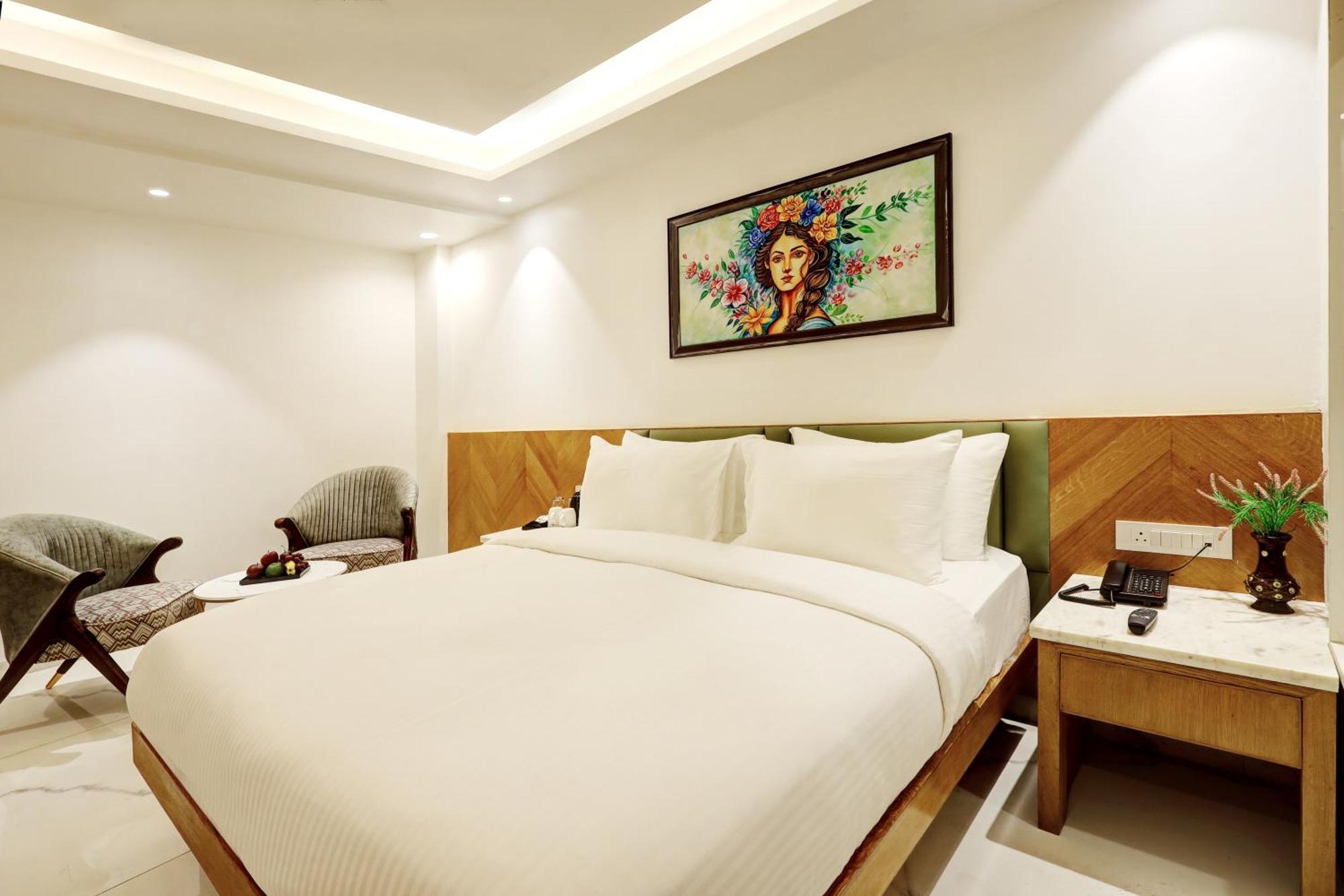 Hotel Namaste Hindustan Just A Minute Away From New Delhi Railway Station And Connaught Place Dış mekan fotoğraf